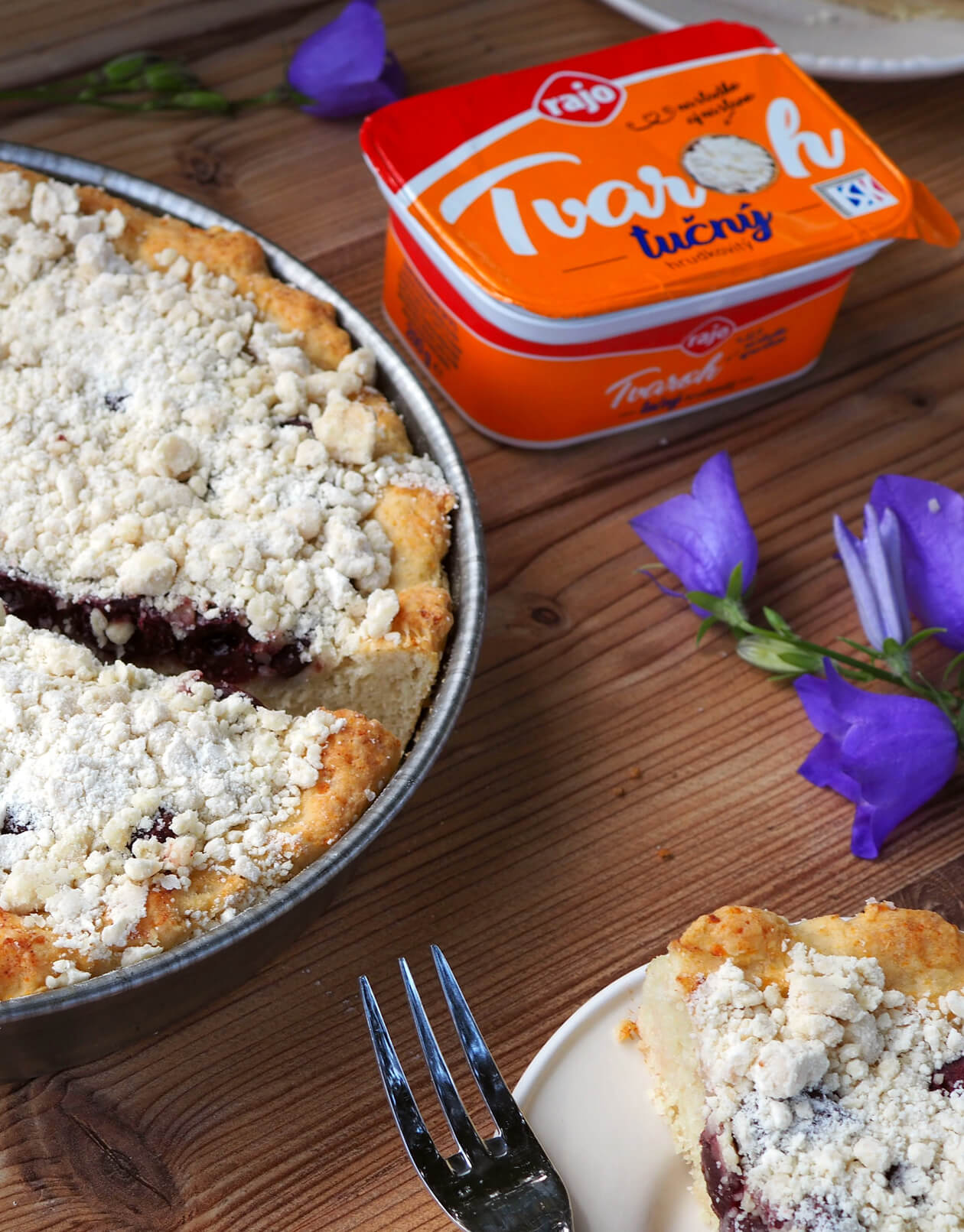 Tvarohový koláč s ovocím