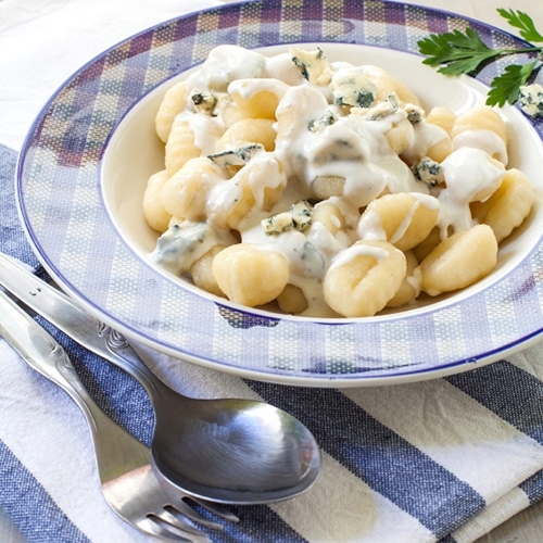 Krájané halušky z tvarohového cesta